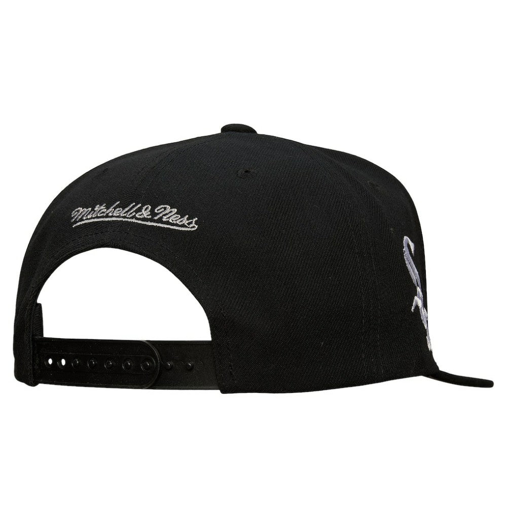 MLB Chicago White Sox Mitchell & Ness Team Tagged Snapback Hat