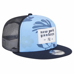 MLB New York Yankees New Era Bikini Bottom Trucker 9FIFTY Snapback Hat