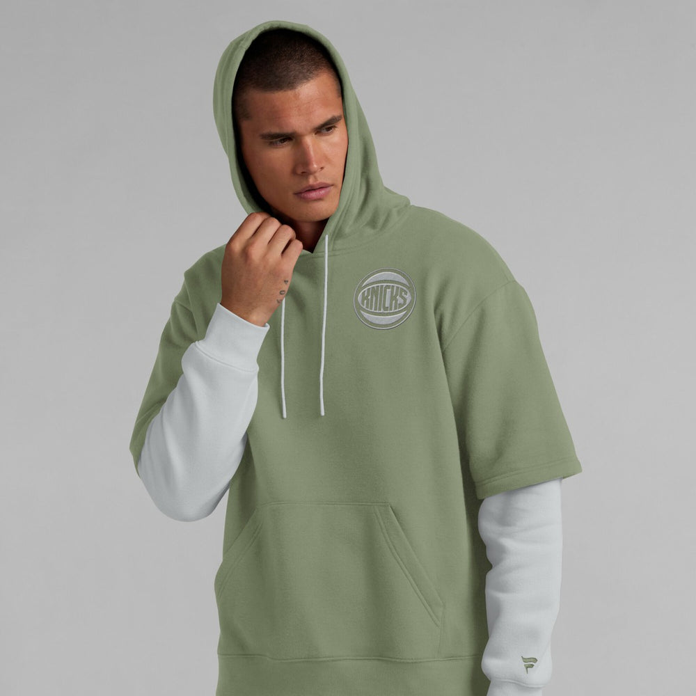 NBA New York Knicks Elements Sleek Pullover Hoodie