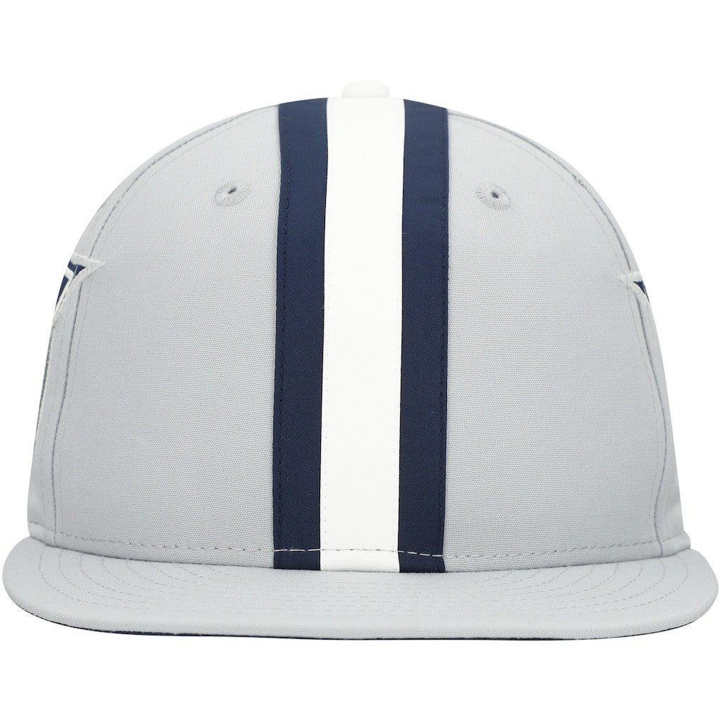 Helmet 9FIFTY Snapback Hat - Dallas Cowboys