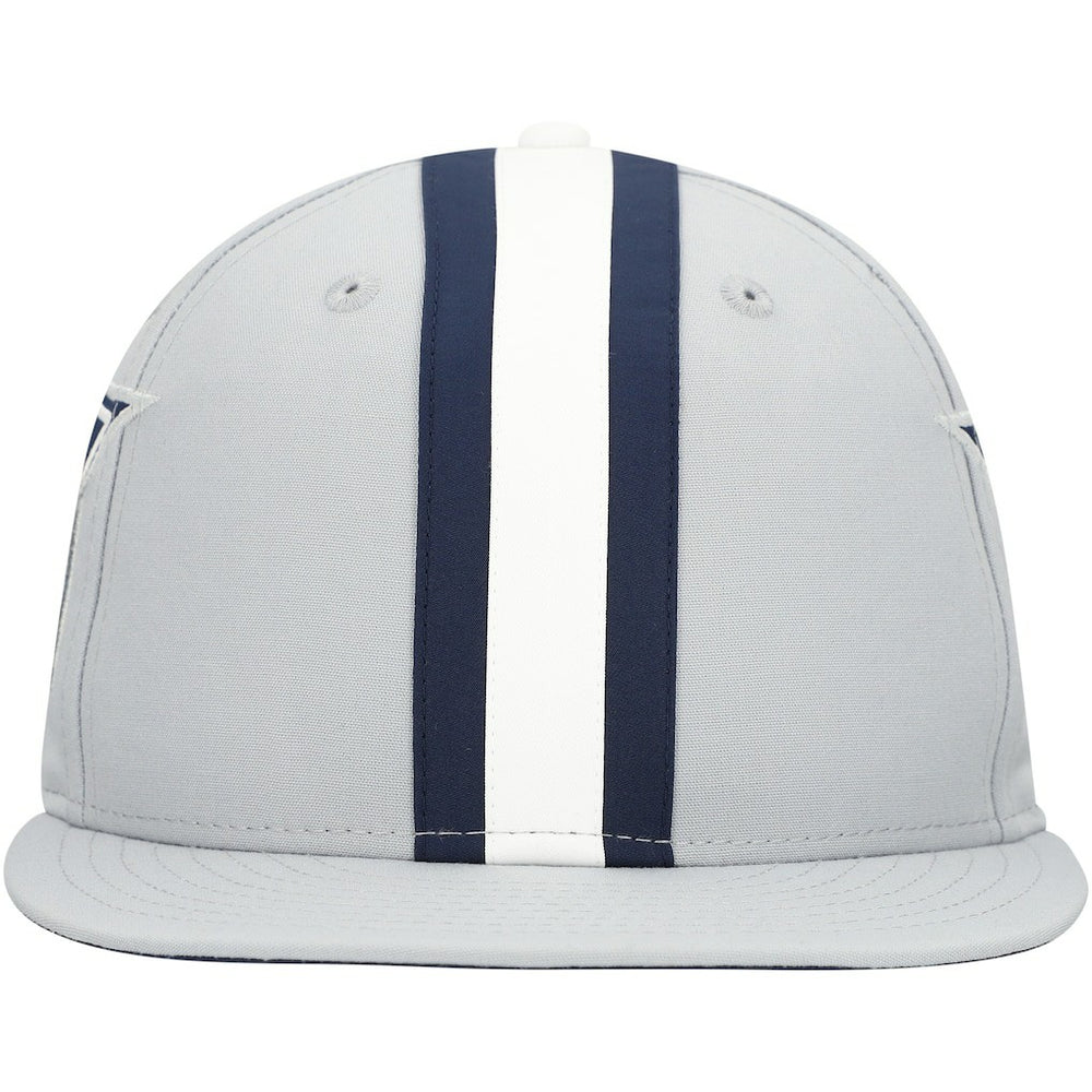 Helmet 9FIFTY Snapback Hat - Dallas Cowboys