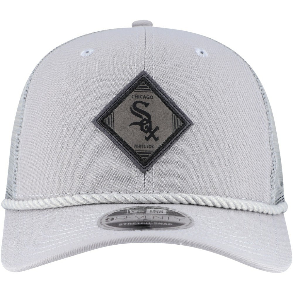 MLB Chicago White Sox New Era Logo 9SEVENTY Stretch-Snap Adjustable Hat