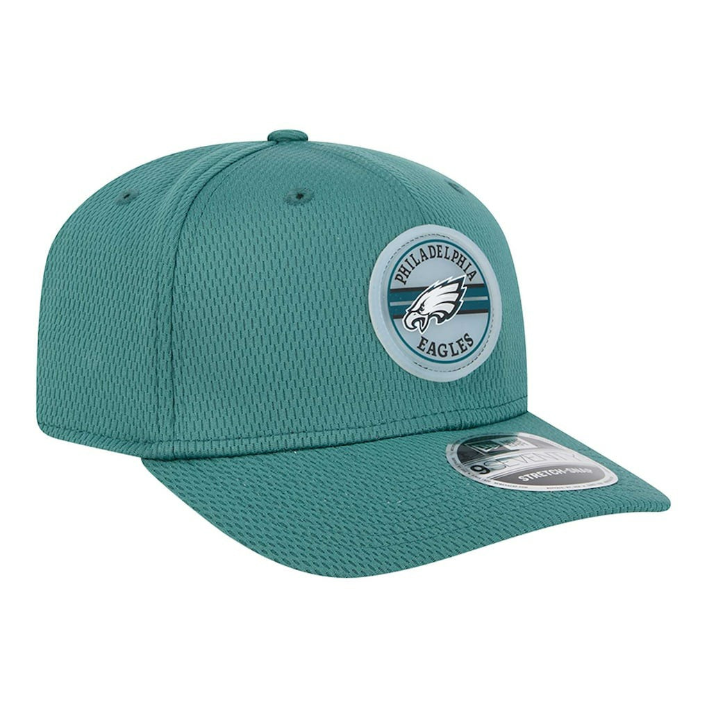 Adventure Patched 9SEVENTY Stretch-Snap Adjustable Hat - Philadelphia Eagles
