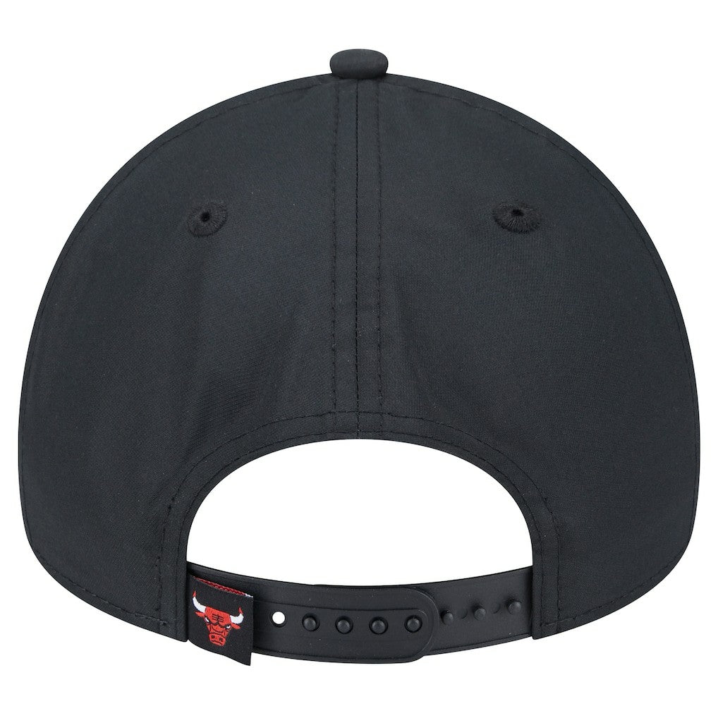 NBA  Chicago Bulls Black Throwback Gradient A-Frame 9FORTY Adjustable Hat