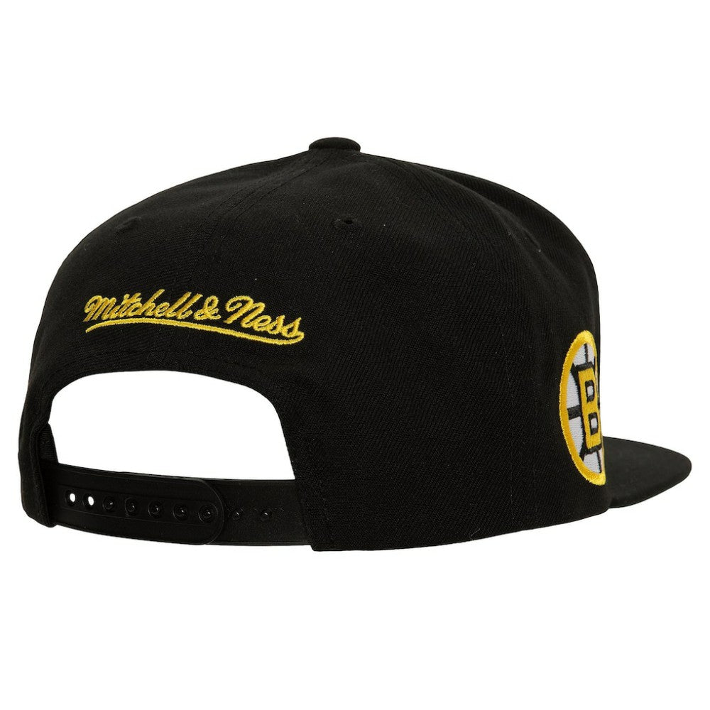 NHL Black Boston Bruins Mitchell & Ness Retro Script Colorblock Snapback Hat