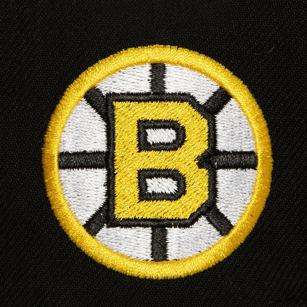 NHL Black Boston Bruins Mitchell & Ness Retro Script Colorblock Snapback Hat