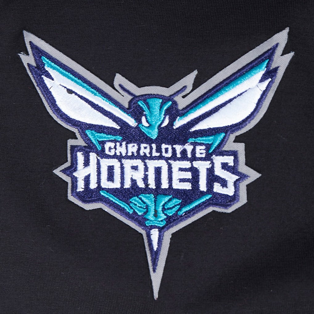 NBA Charlotte Hornets Pro Standard Women's Jewels Boxy Cropped T-Shirt