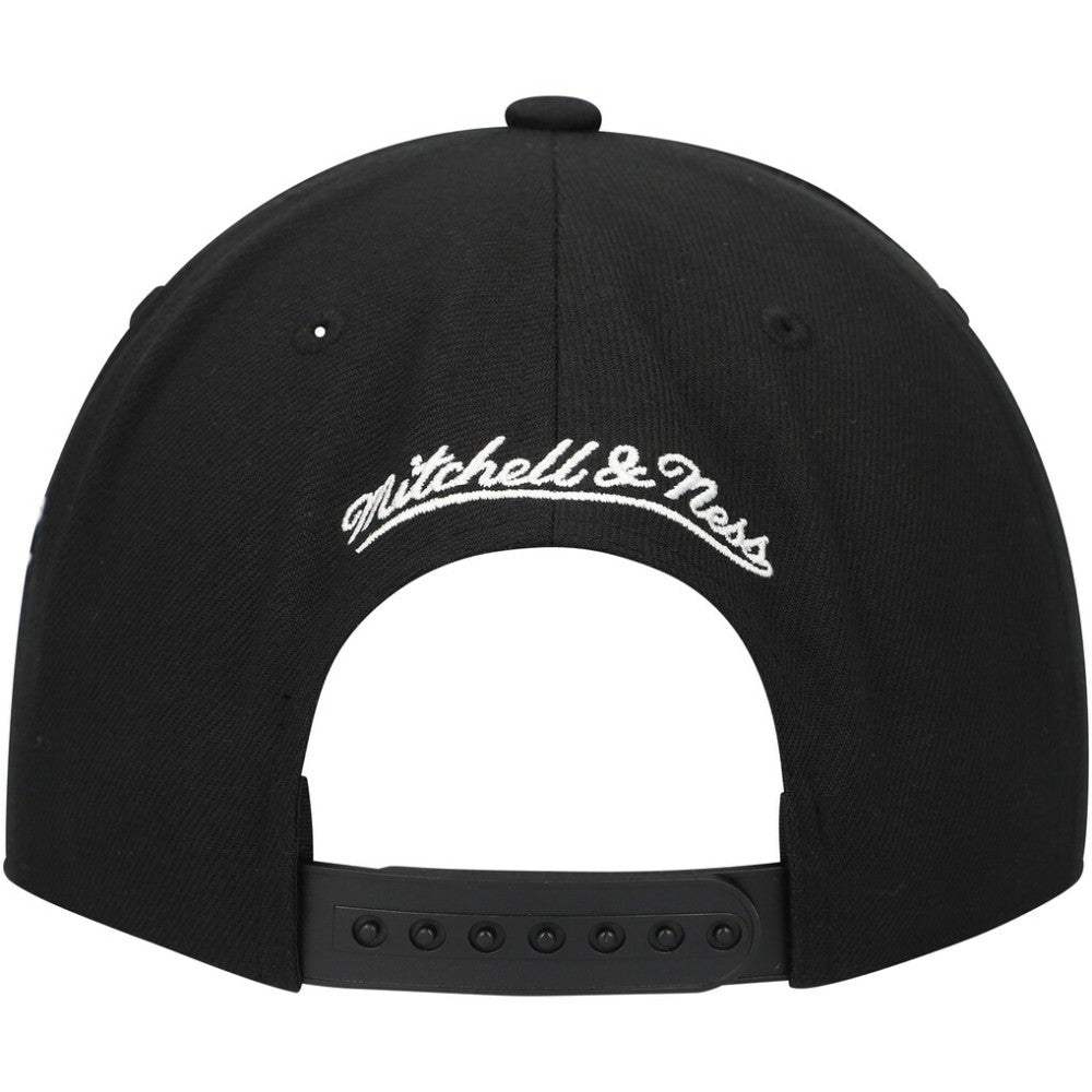 NHL Black Tampa Bay Lightning Mitchell & Ness Core Team Script 2.0 Snapback Hat