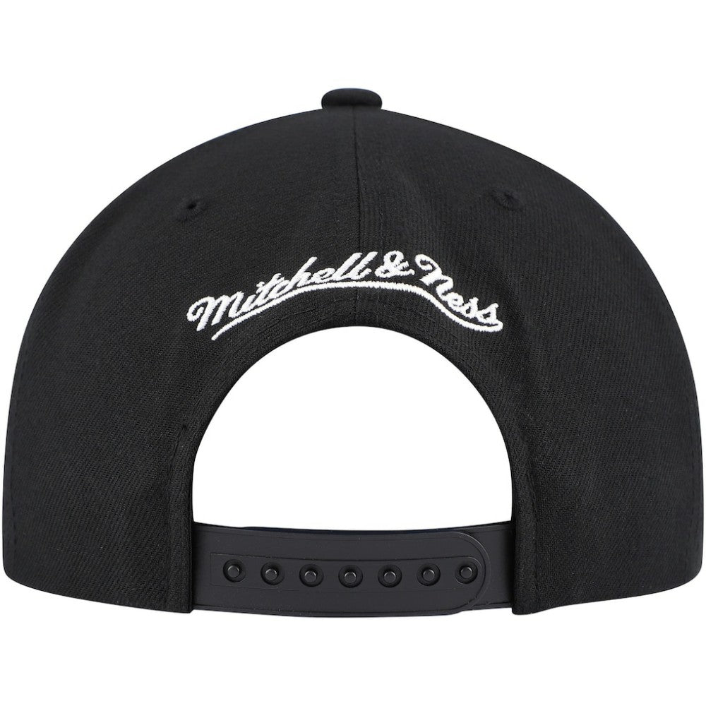 NHL Black Toronto Maple Leafs Mitchell & Ness Core Team Script 2.0 Snapback Hat