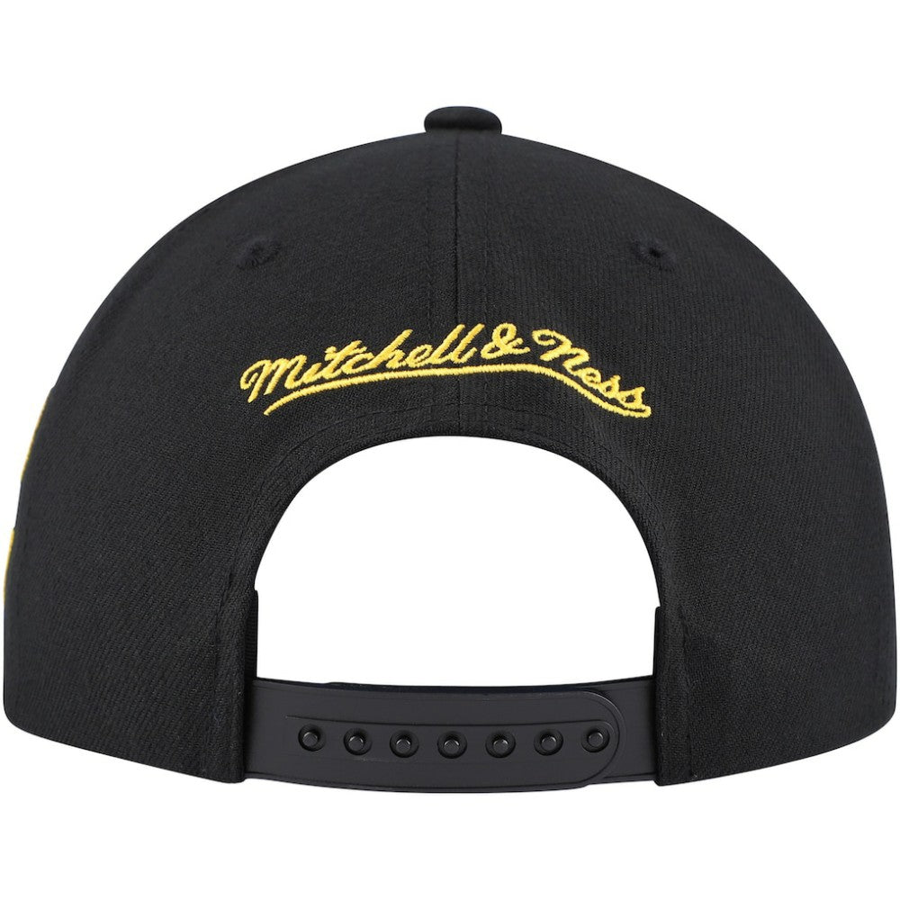 NHL Black Calgary Flames Mitchell & Ness Core Team Script 2.0 Snapback Hat