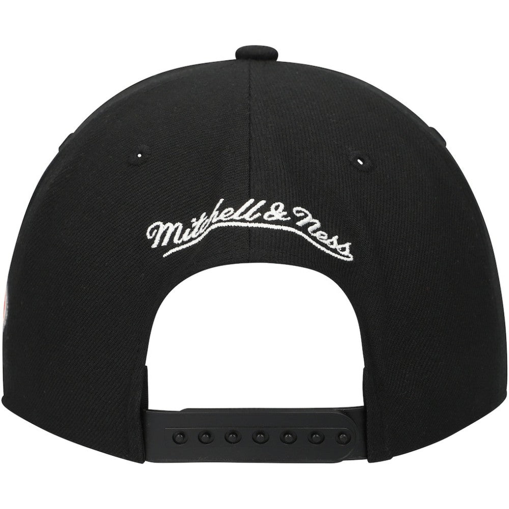 NHL Black Carolina Hurricanes Mitchell & Ness Core Team Script 2.0 Snapback Hat