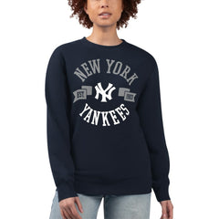 MLB New York Yankees G-III 4Her by Carl Banks Women's Team Logo Fleece Pullover Sweatshirt