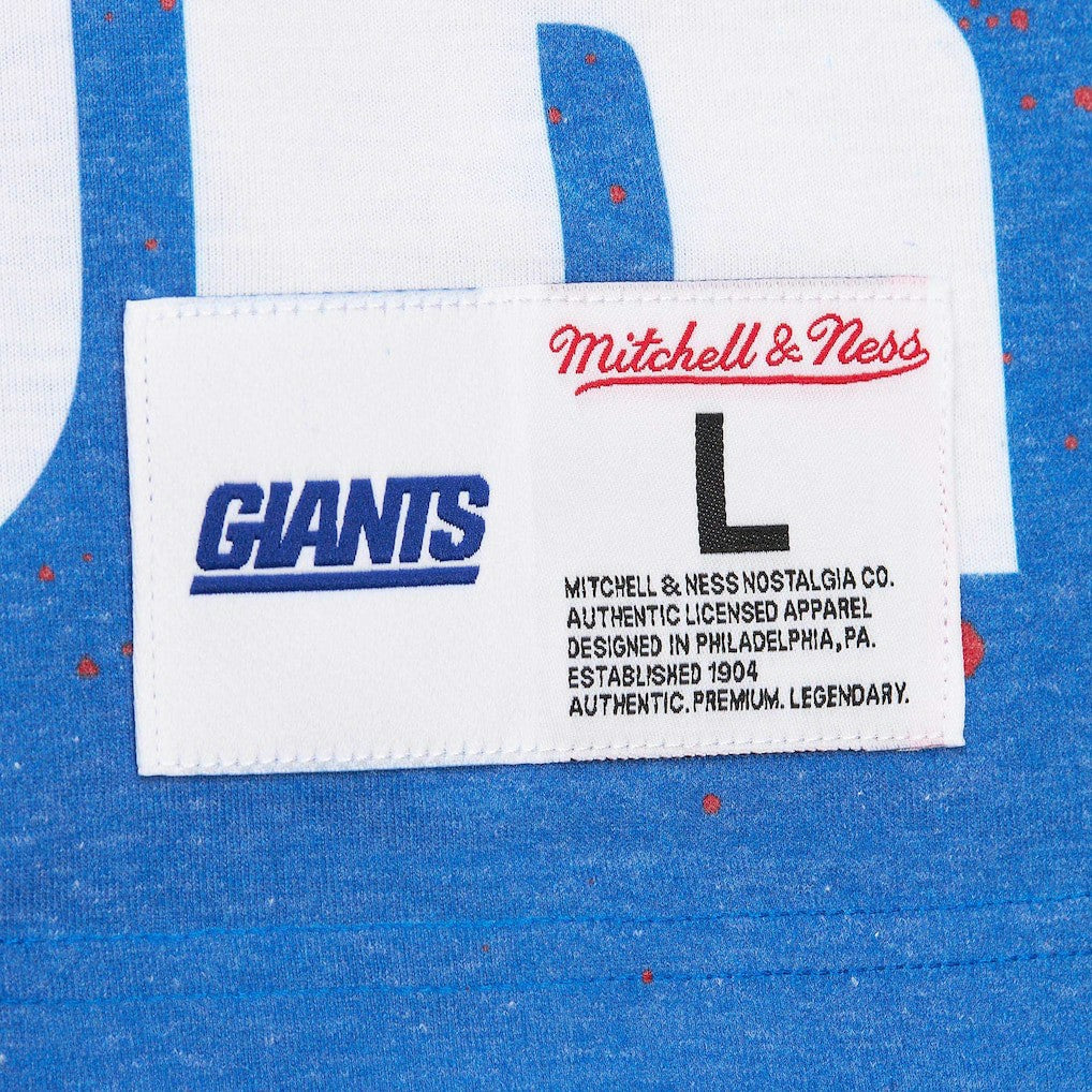 Lawrence Taylor  Burst Retired Player T-Shirt - New York Giants