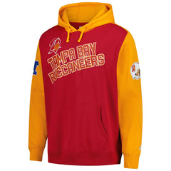 Starter Extreme Vintage Logo Pullover Hoodie - Tampa Bay Buccaneers