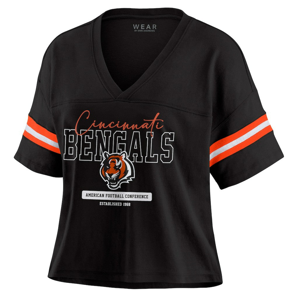 WEAR by Erin Andrews Women's Color Block Boxy Modest Crop V-Neck T-Shirt - Cincinnati Bengals