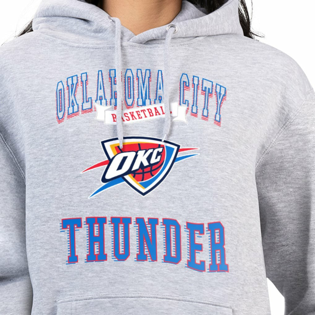NBA Oklahoma City Thunder G-III 4Her by Carl Banks Women's Graphic Fleece Pullover Hoodie