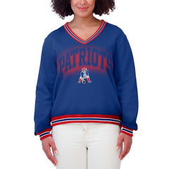 WEAR by Erin Andrews Women's Oversized Long Sleeve V-Neck Sweatshirt - New England Patriots