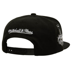NHL Black Los Angeles Kings Mitchell & Ness Core Top Spot Snapback Hat