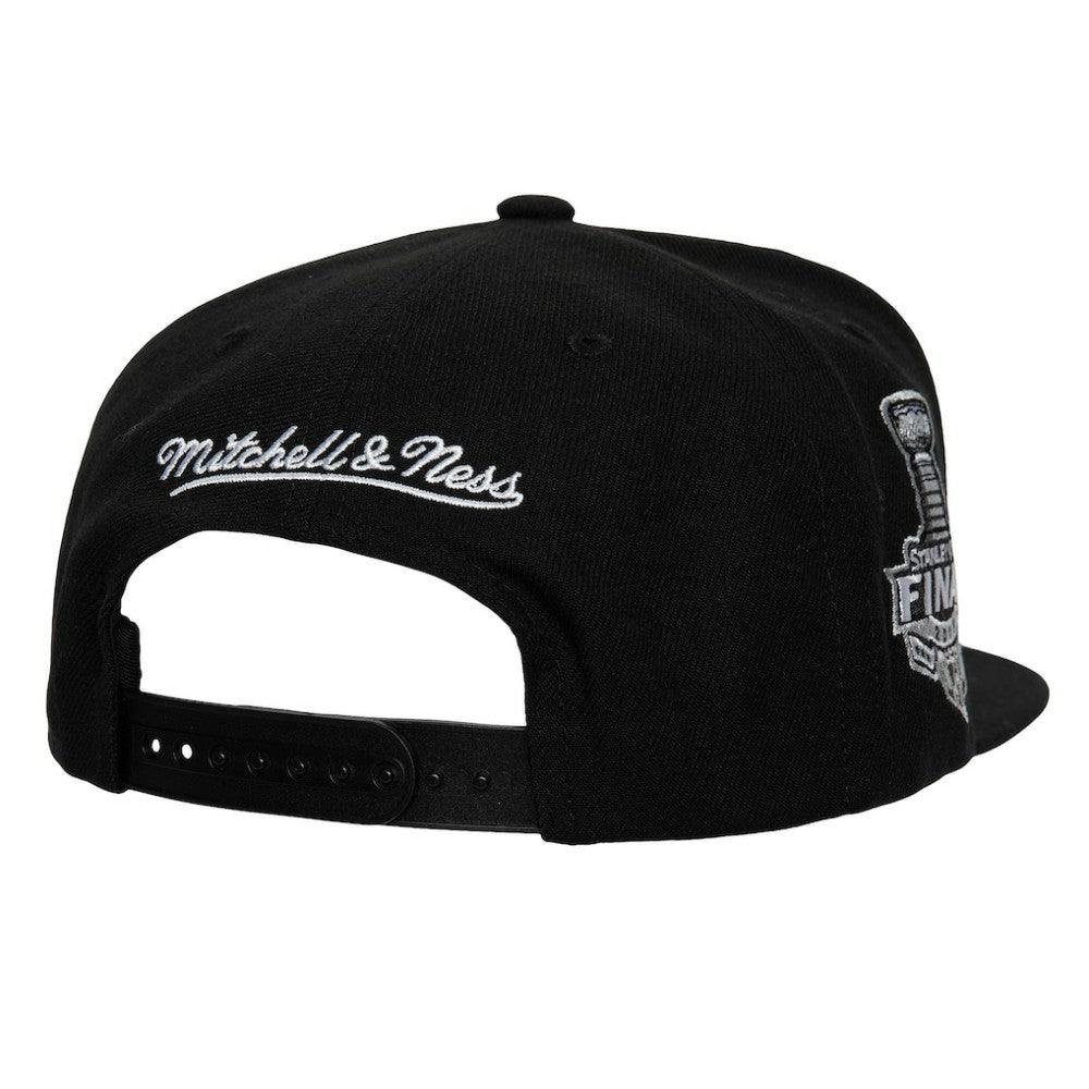 NHL Black Pittsburgh Penguins Mitchell & Ness Core Top Spot Snapback Hat