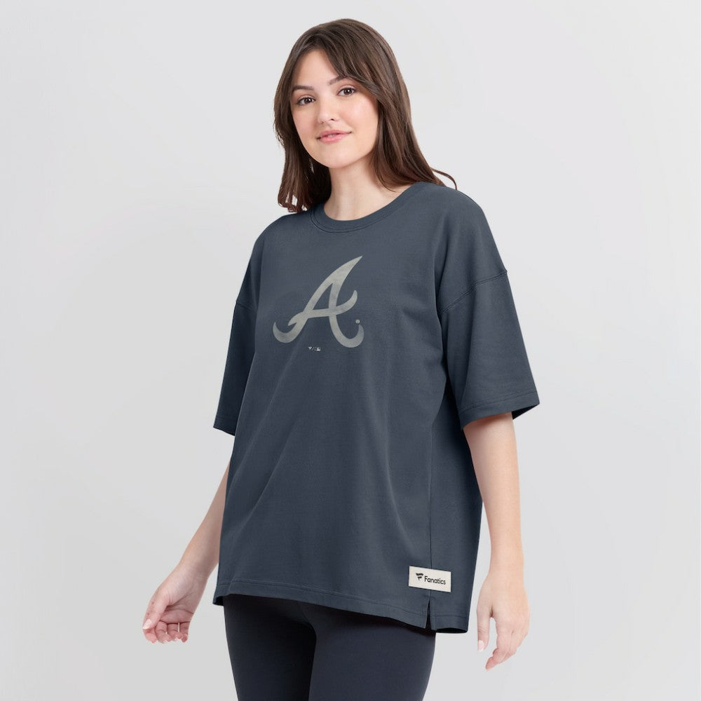 MLB Atlanta Braves Fanatics Women's Oversized Elements Raw Edge Future Ground T-Shirt