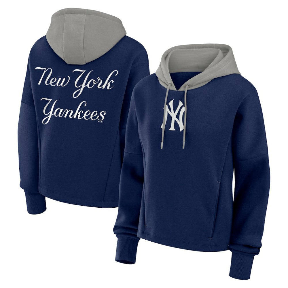 MLB New York Yankees Fanatics Women's Oversized Legacy Favorite Spectator Pullover Hoodie