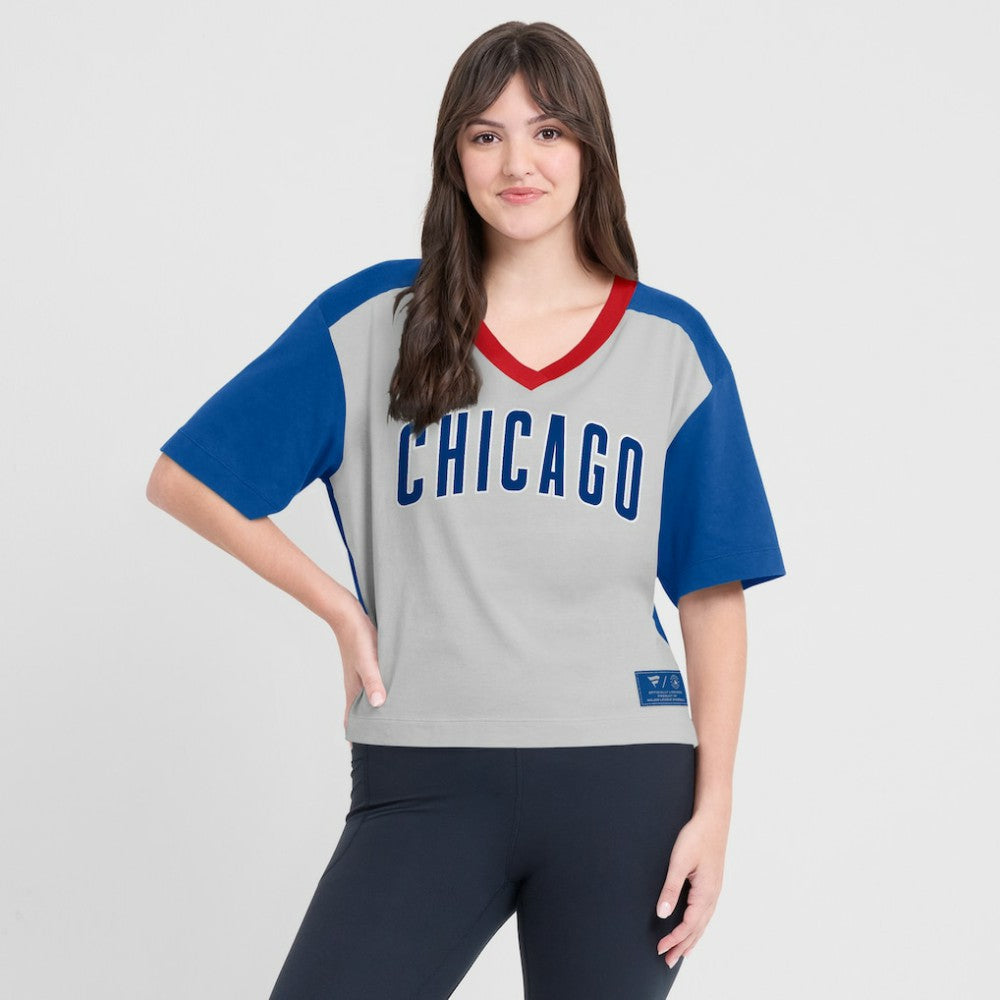 MLB Chicago Cubs Fanatics Oversized Race To Win V-Neck T-Shirt