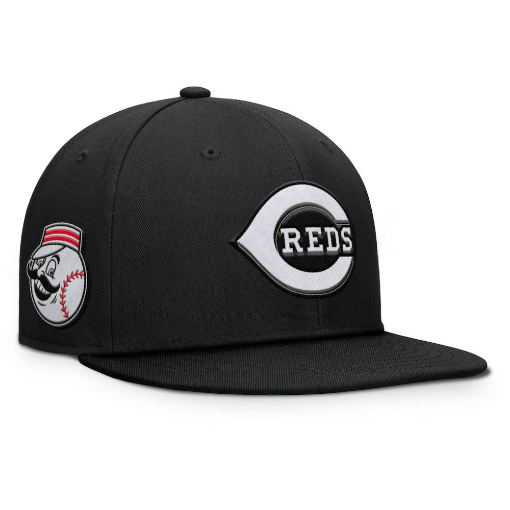 MLB Cincinnati Reds Fanatics Walk-Off Bullpen Snapback Hat