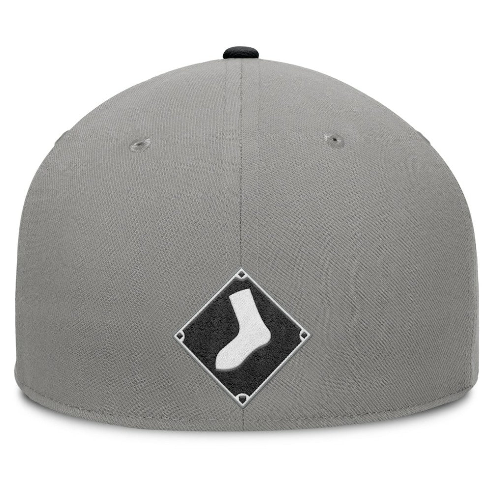 MLB Chicago White Sox Fanatics Clubhouse Dugout Fitted Hat