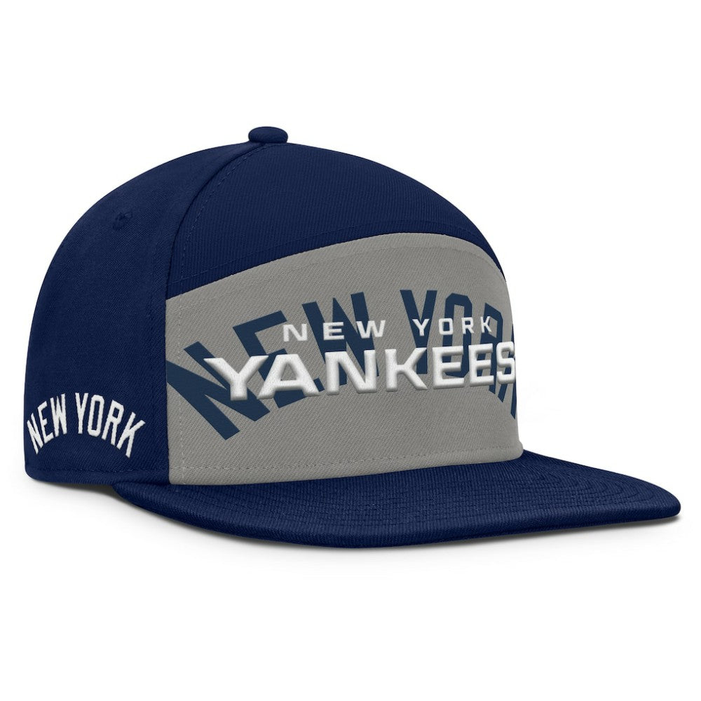 MLB New York Yankees Fanatics Clubhouse Splitter Snapback Hat