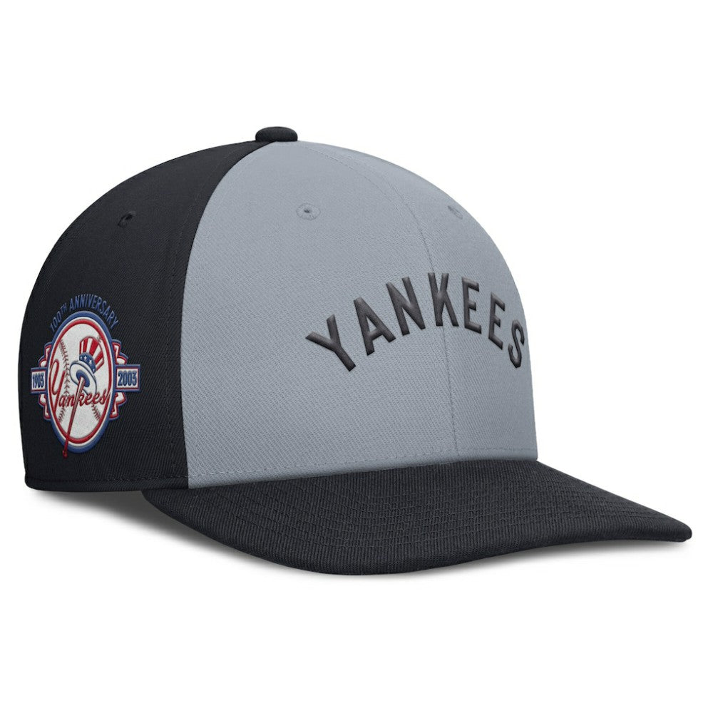 MLB New York Yankees Nike Pro Performance Snapback Hat