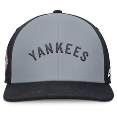 MLB New York Yankees Nike Pro Performance Snapback Hat