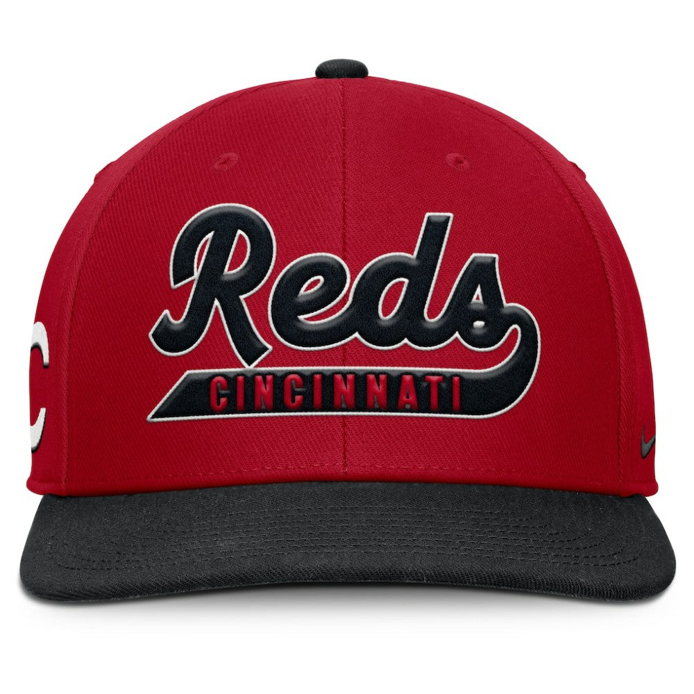 MLB Cincinnati Reds Nike Pro Performance Snapback Hat