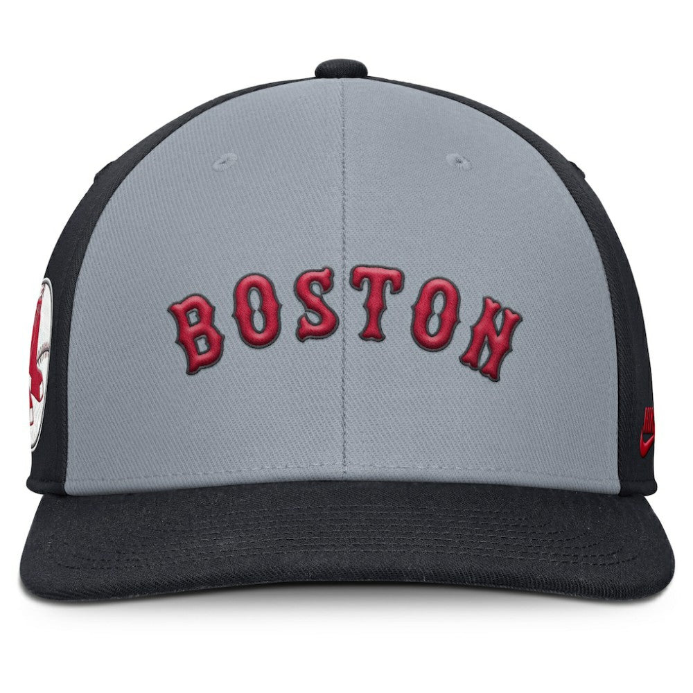 MLB Boston Red Sox Nike Pro Performance Snapback Hat