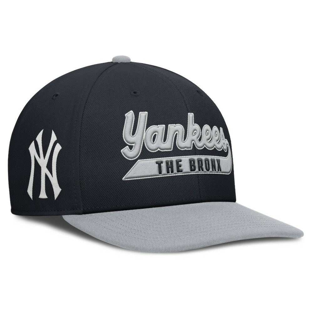 MLB New York Yankees Nike Pro Performance Snapback Hat
