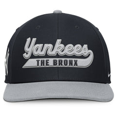 MLB New York Yankees Nike Pro Performance Snapback Hat