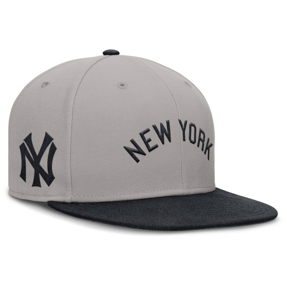 MLB New York Yankees Nike Cooperstown Two-Tone Dri-FIT Round Bill True Fitted Hat