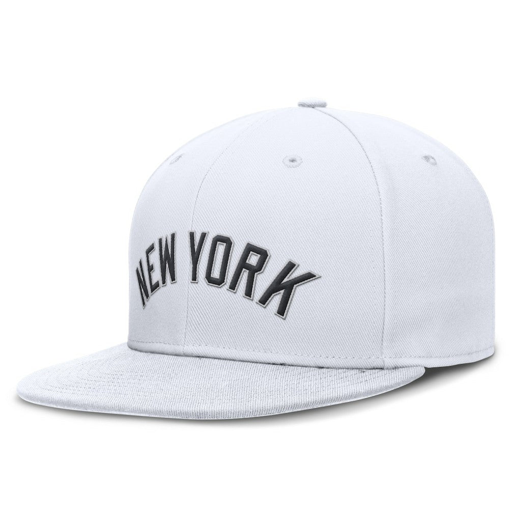 MLB New York Yankees Nike Wordmark Dri-FIT Round Bill True Fitted Hat