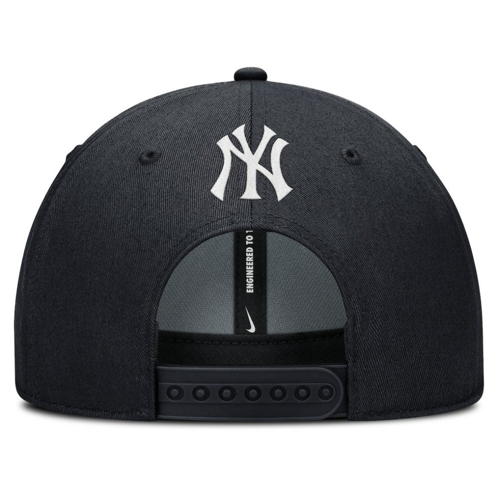 MLB New York Yankees Nike Rise Gaberdine Adjustable Hat
