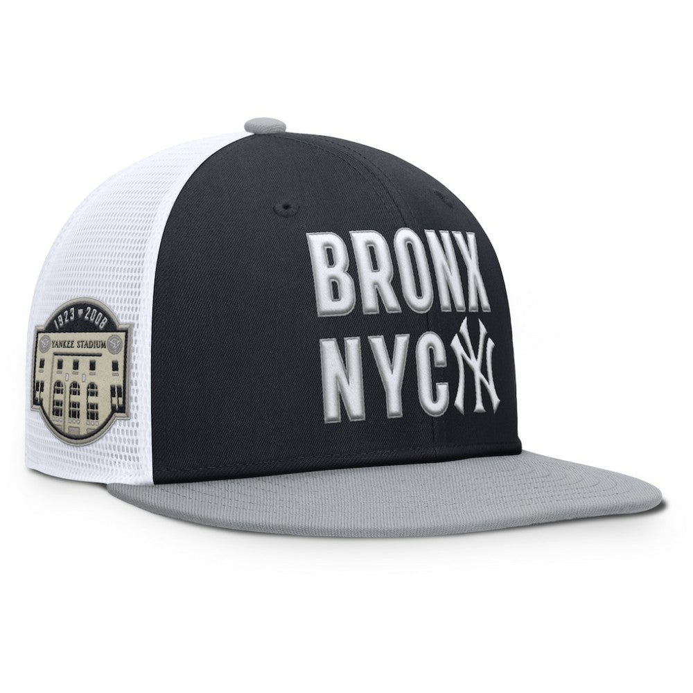 MLB New York Yankees Nike Pro Trucker Snapback Hat