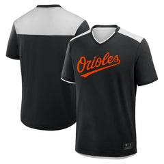 MLB Baltimore Orioles Fanatics Walk Off V-Neck T-Shirt