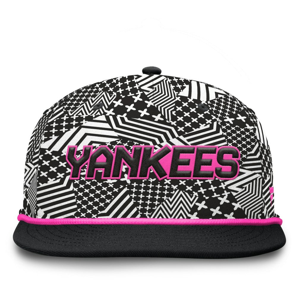 MLB New York Yankees Fanatics Let's Glow Moon Shot Snapback Hat