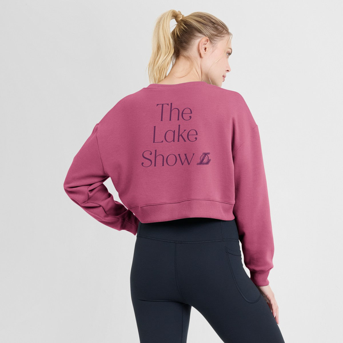 NBA Los Angeles Lakers Women's Studio Tri-Blend Cropped Pullover Sweatshirt