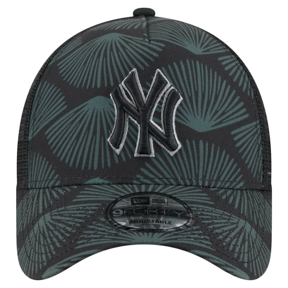 MLB New York Yankees New Era 9FORTY A-Frame Trucker Adjustable Hat