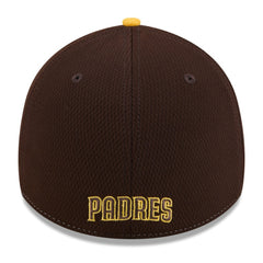 MLB San Diego Padres New Era 2025 MLB Clubhouse 39THIRTY Flex Hat
