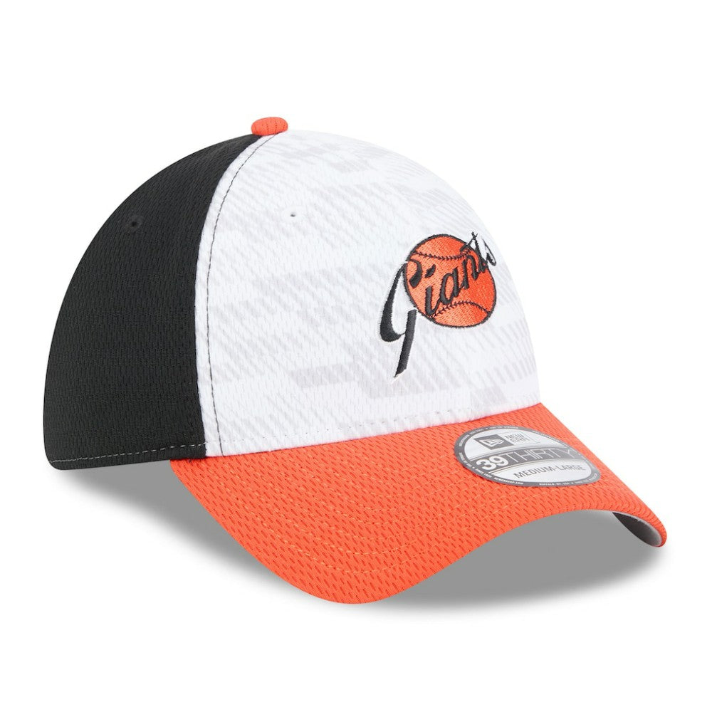 MLB San Francisco Giants New Era 2025 MLB Clubhouse 39THIRTY Flex Hat