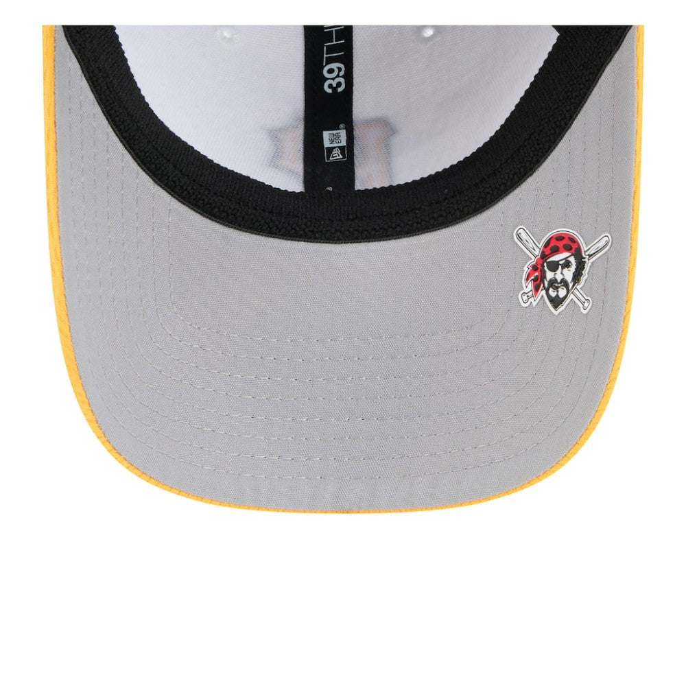 MLB Pittsburgh Pirates New Era 2025 MLB Clubhouse 39THIRTY Flex Hat