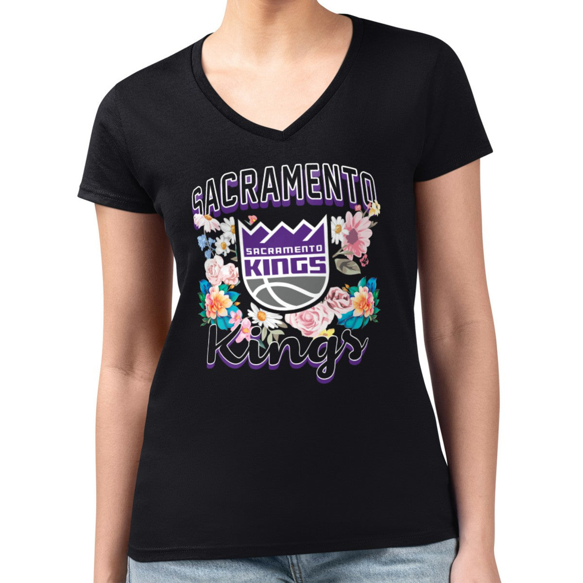 NBA Sacramento Kings G-III 4Her by Carl Banks Women's Super-Slim Fit Lightweight Flowers Team Logo Graphic V-Neck T-Shirt