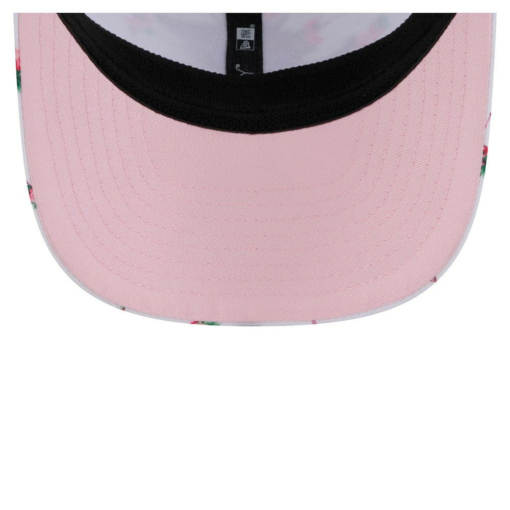 Adventure Flamingo Pattern 9SEVENTY Stretch-Snap Hat - Miami Dolphins