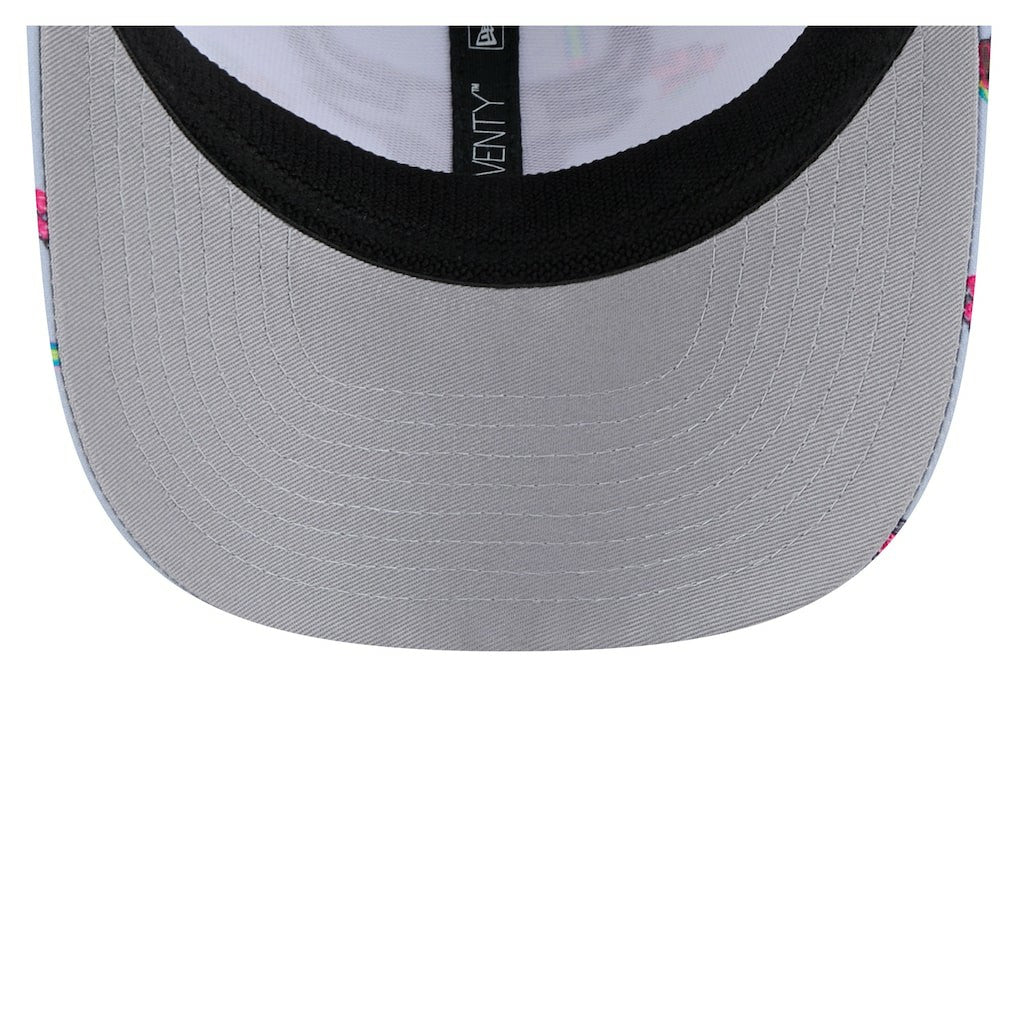 NBA Chicago Bulls Adventure Aloha Pattern 9SEVENTY Stretch-Snap Hat