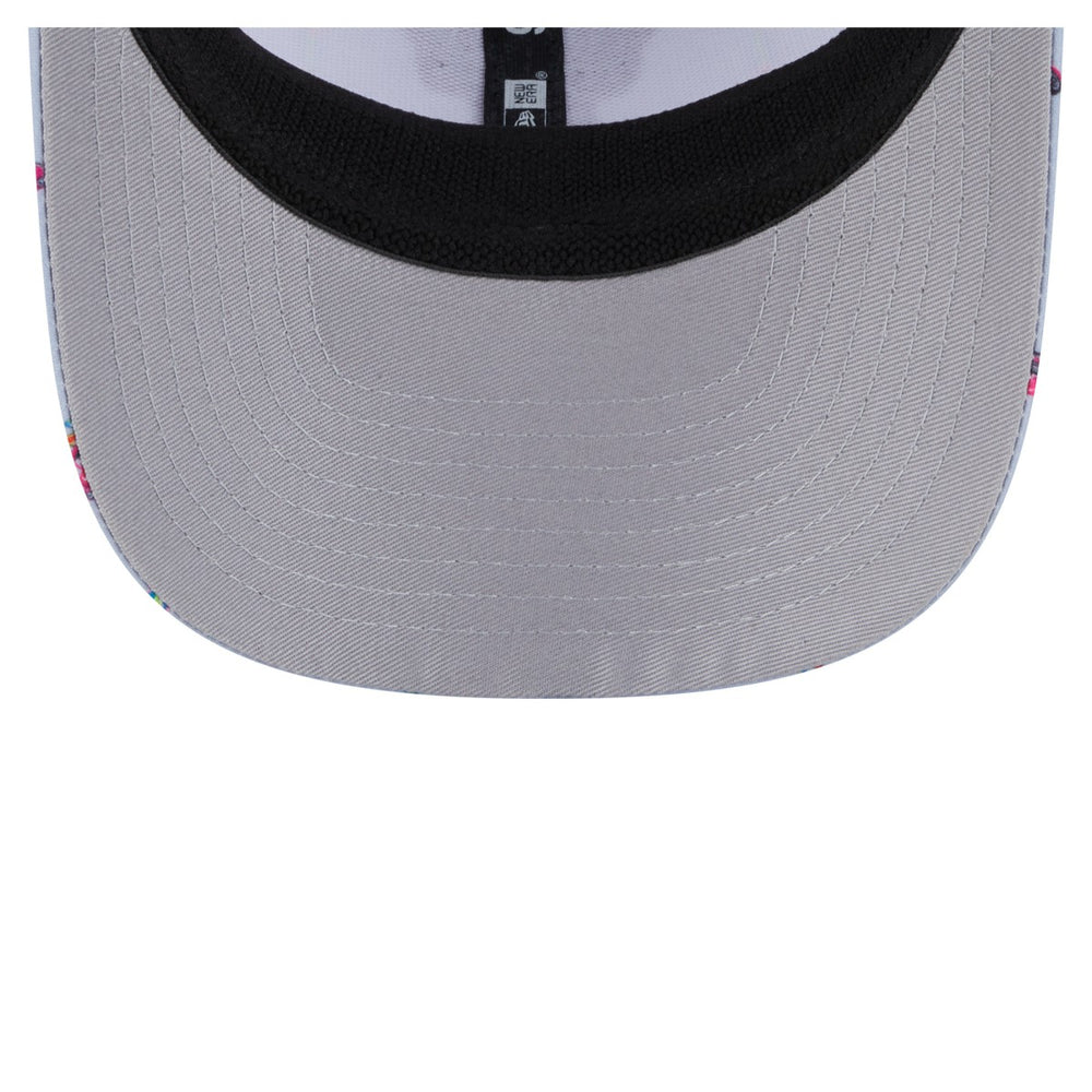 NBA Milwaukee Bucks Adventure Aloha Pattern 9SEVENTY Stretch-Snap Hat